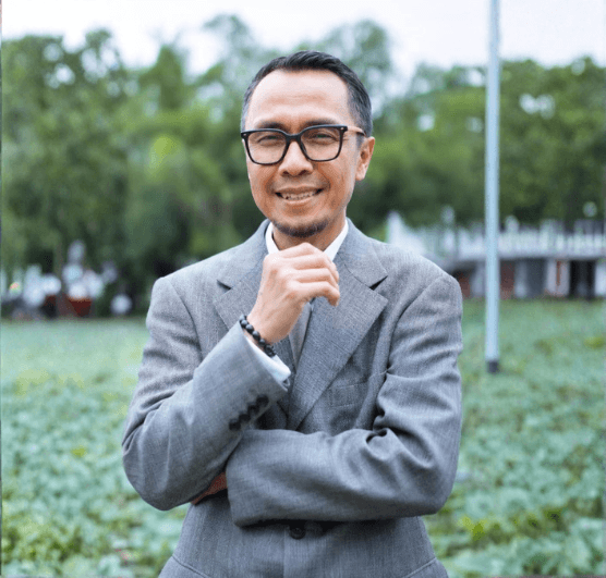 Dr. Erwansyah